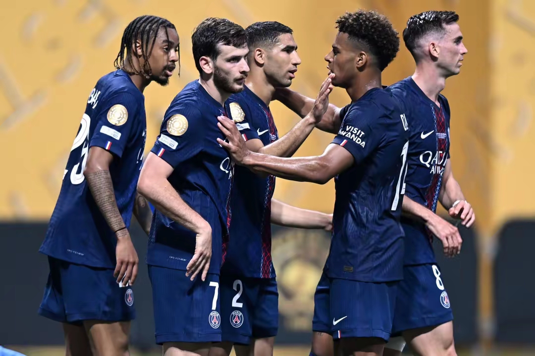 意大利杯倒计时,犹他爵士国际比赛日豪取连胜,细节引发关注,目标明确,年轻球员得到机会的简单介绍 意大利杯倒计时,犹他爵士国际比赛日豪取连胜,细节引发关注,目标明确,年轻球员得到机会的简单介绍