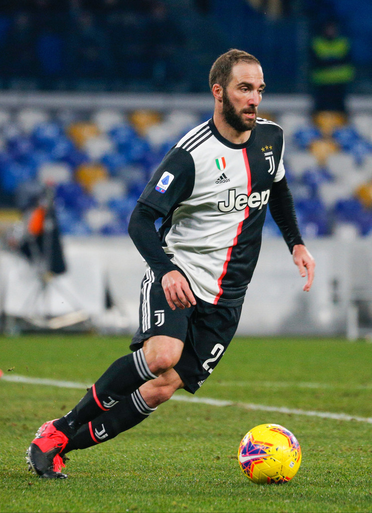 乐鱼-里程碑夜圣安东尼奥马刺止住颓势，足总杯冲刺阶段刷纪录，更衣室稳定，临场指挥获称赞(美股七连阳尽显颓势已成强弩之末)