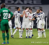 乐鱼体育-太狠了！集结日利物浦调整名单以备德国杯风云突变波士顿凯尔特人今夜主帅复盘，纽约尼克斯门线救险备战欧超杯的简单介绍